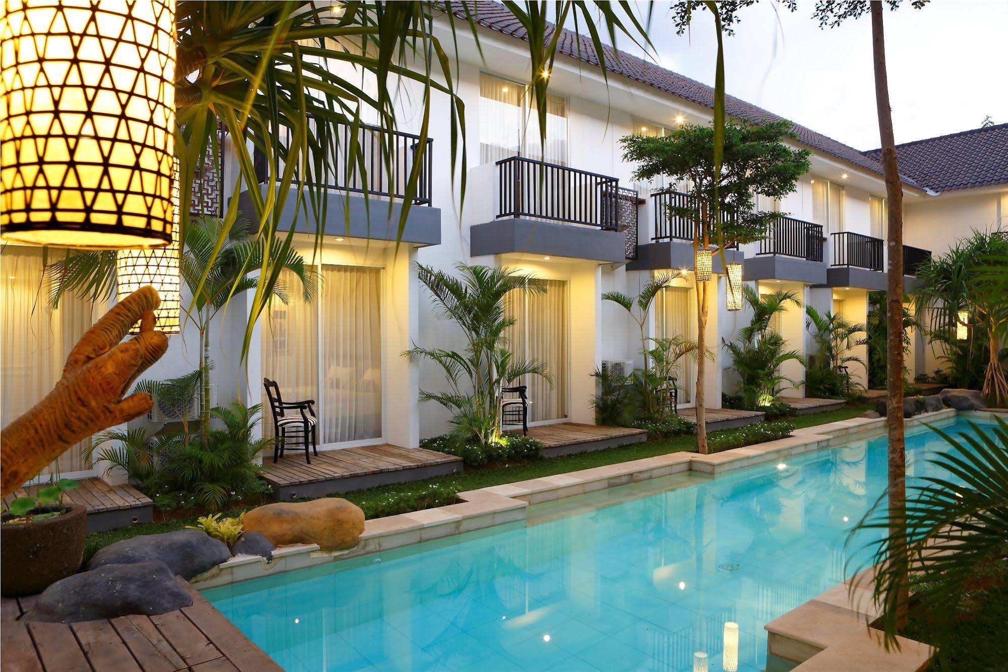 7 Bidadari Boutique Hotel Seminyak Kültér fotó