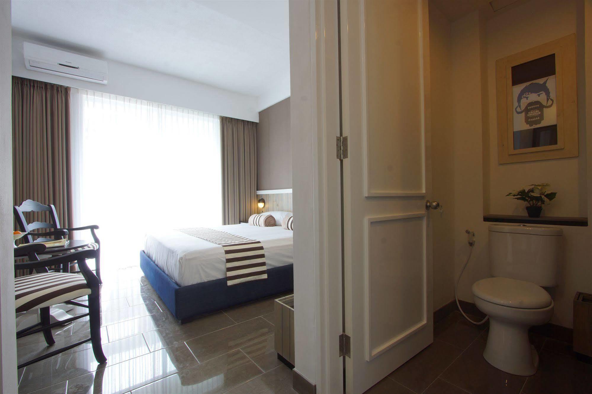 7 Bidadari Boutique Hotel Seminyak Kültér fotó