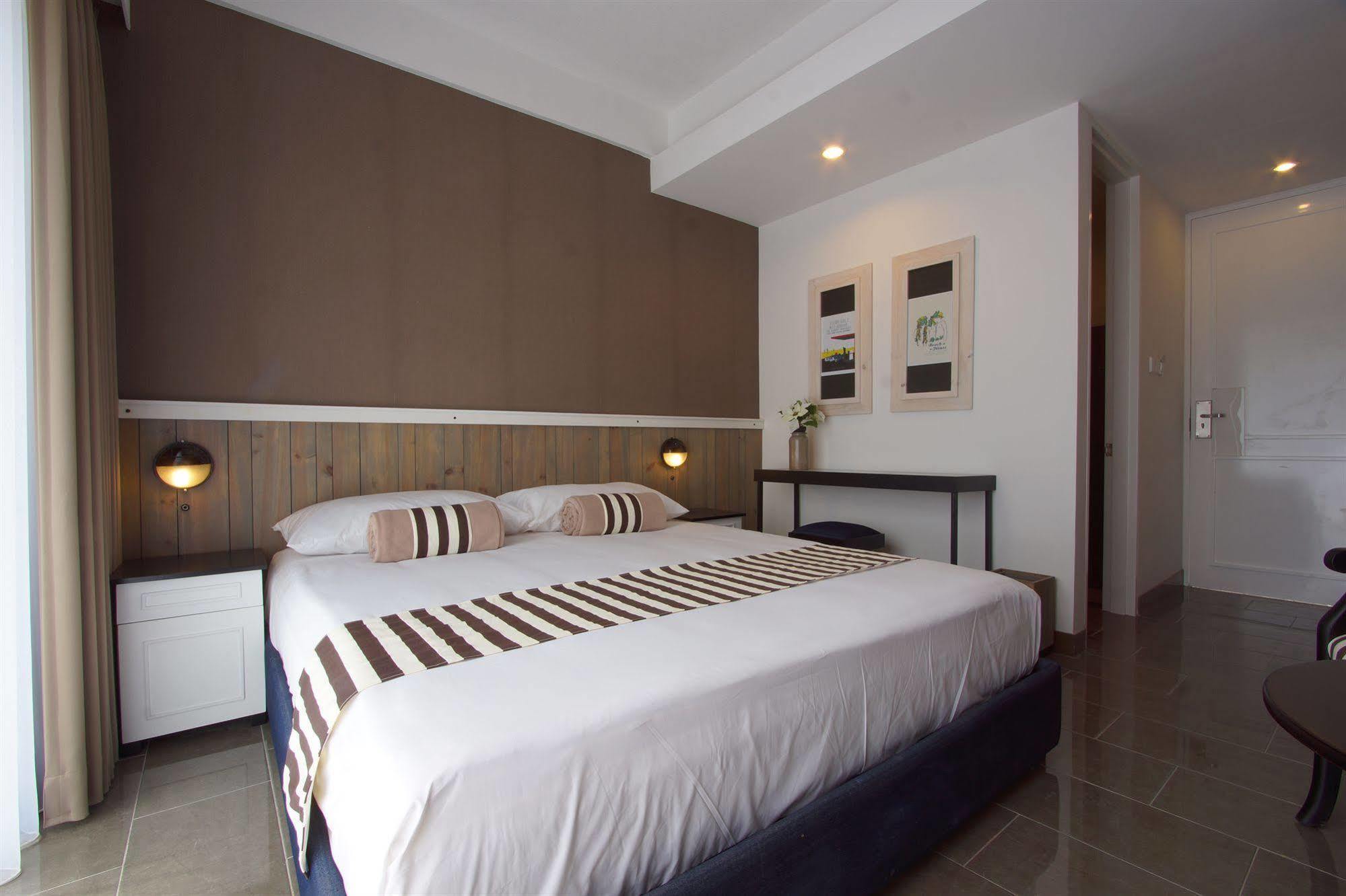 7 Bidadari Boutique Hotel Seminyak Kültér fotó