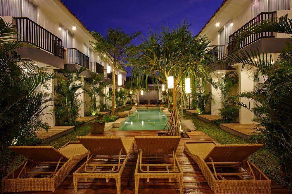 7 Bidadari Boutique Hotel Seminyak Kültér fotó