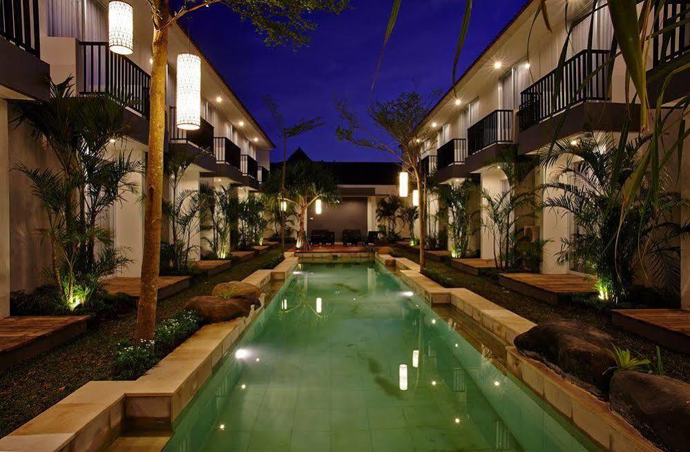7 Bidadari Boutique Hotel Seminyak Kültér fotó